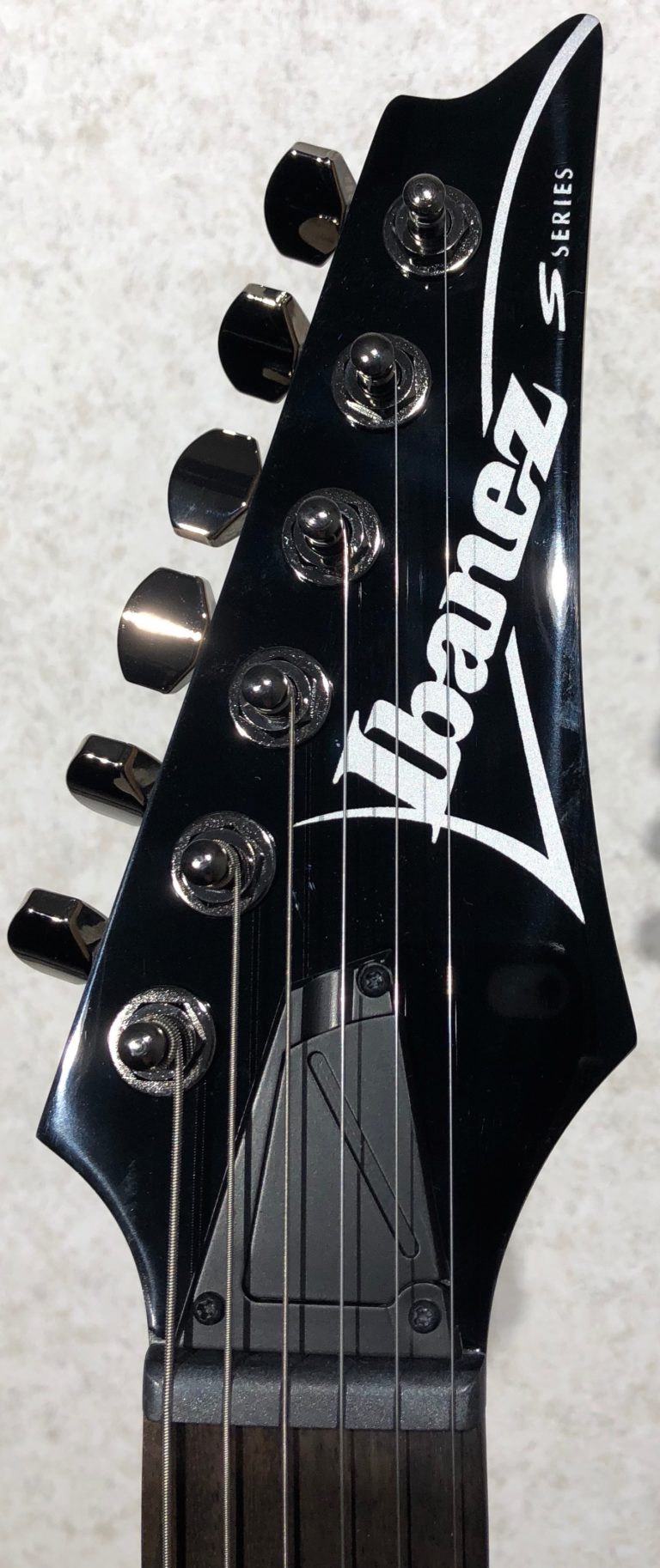 Ibanez S521 OFM headstock - Legacy Music