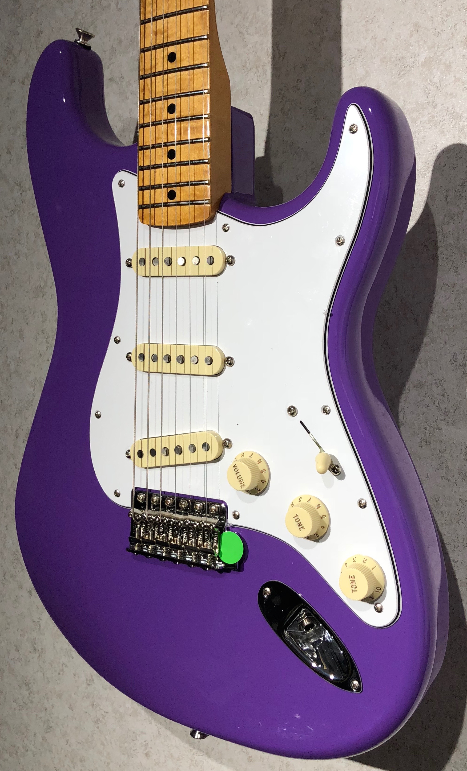 jimi hendrix stratocaster ultra violet